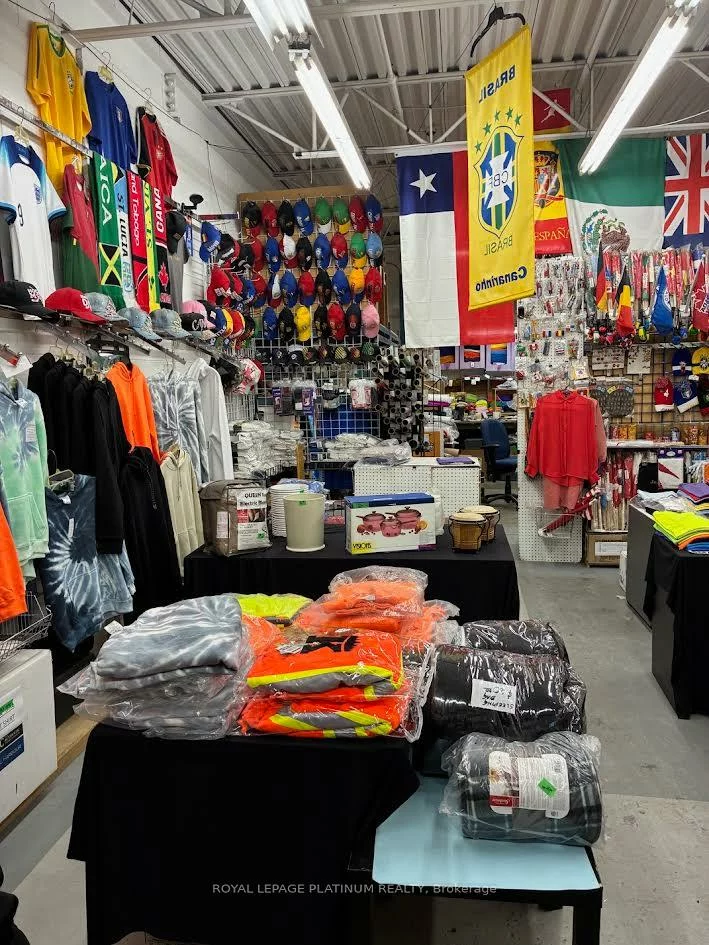 390, Progress, Bendale, Toronto