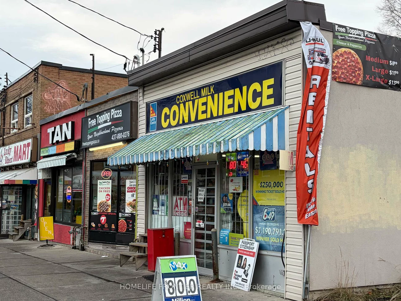 1019, Coxwell, East York, Toronto