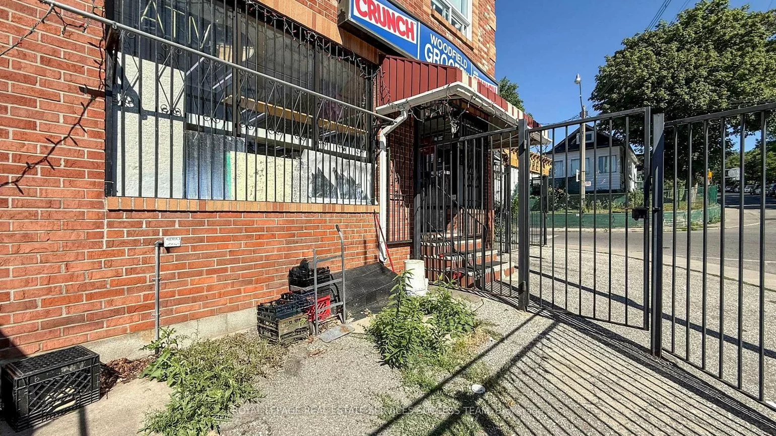 404, Woodfield, Greenwood-Coxwell, Toronto