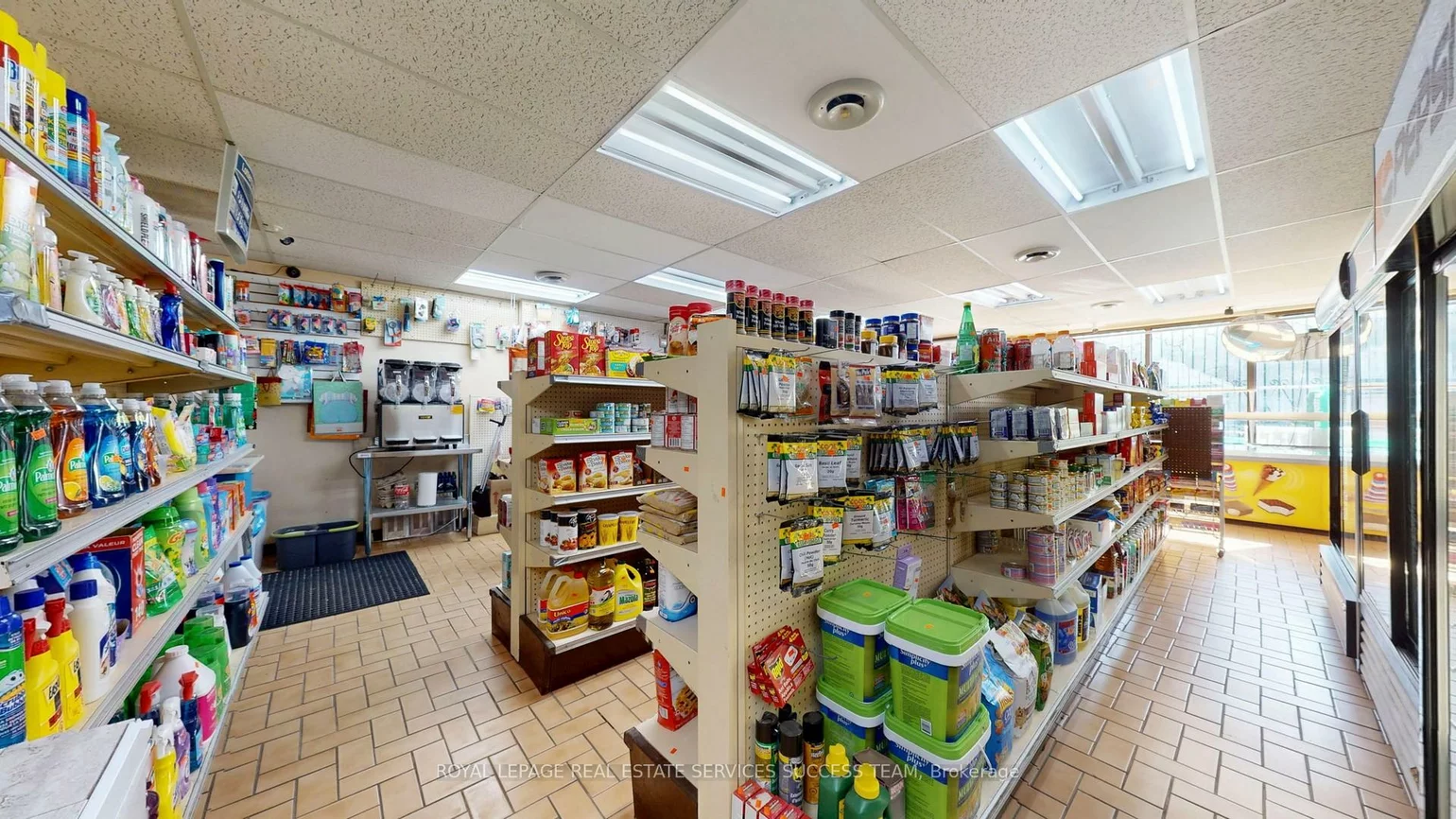 404, Woodfield, Greenwood-Coxwell, Toronto