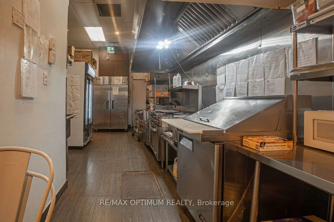 5651, Steeles, Milliken, Toronto