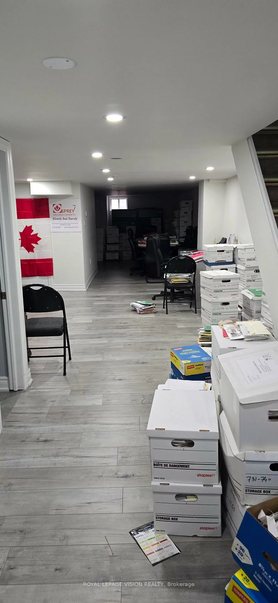 2364, Kingston, Birchcliffe-Cliffside, Toronto