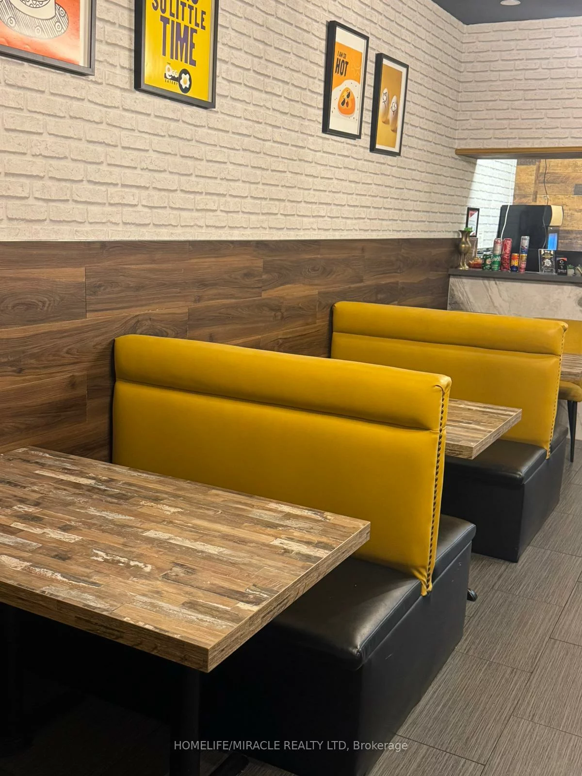 1348, Kennedy, Dorset Park, Toronto