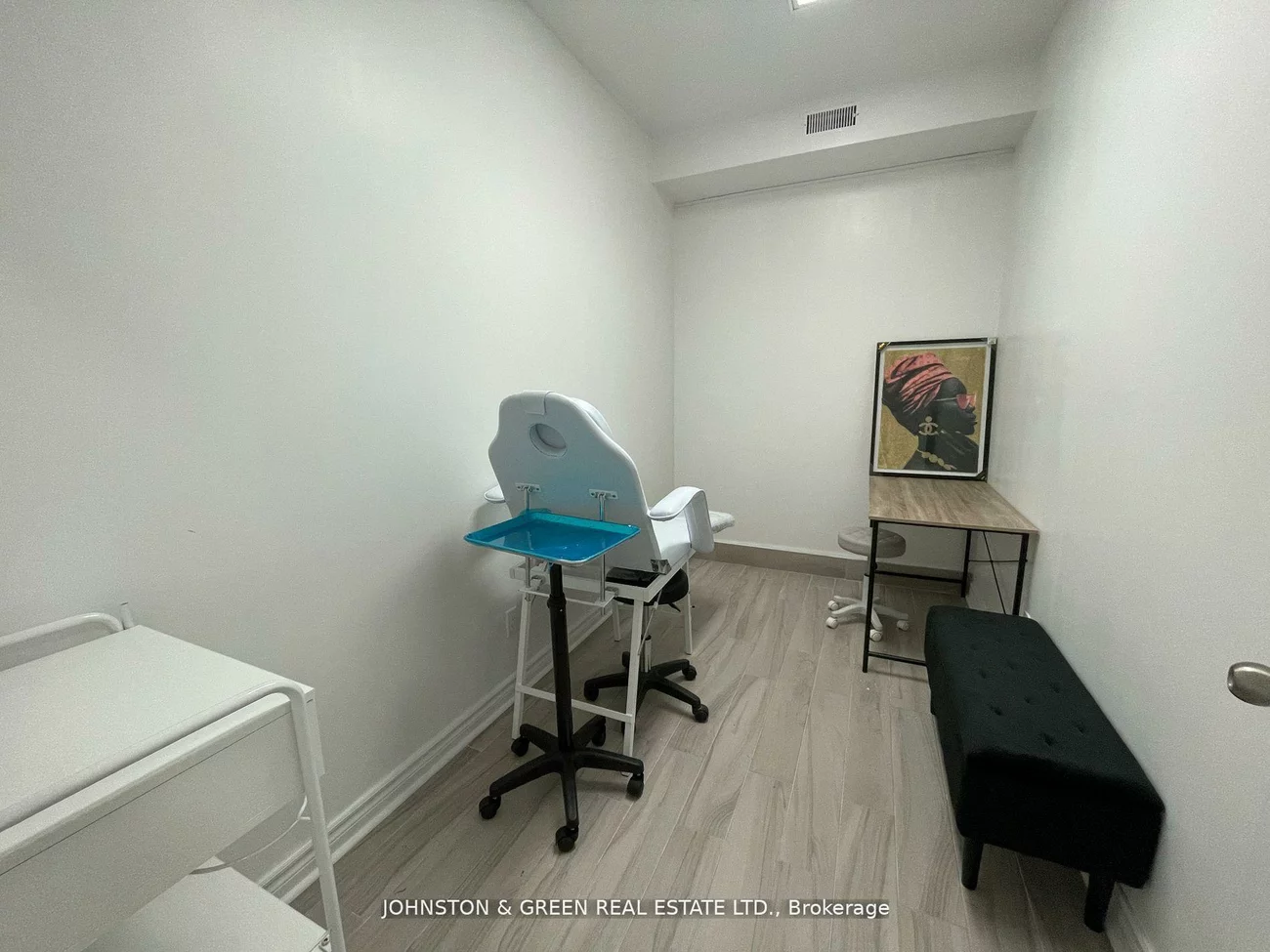 931, Danforth, Blake-Jones, Toronto