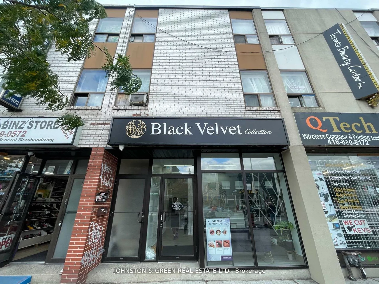 931, Danforth, Blake-Jones, Toronto