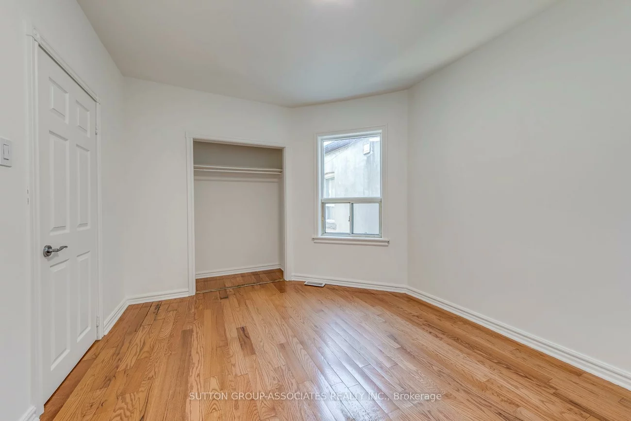 1224, Danforth, Danforth, Toronto