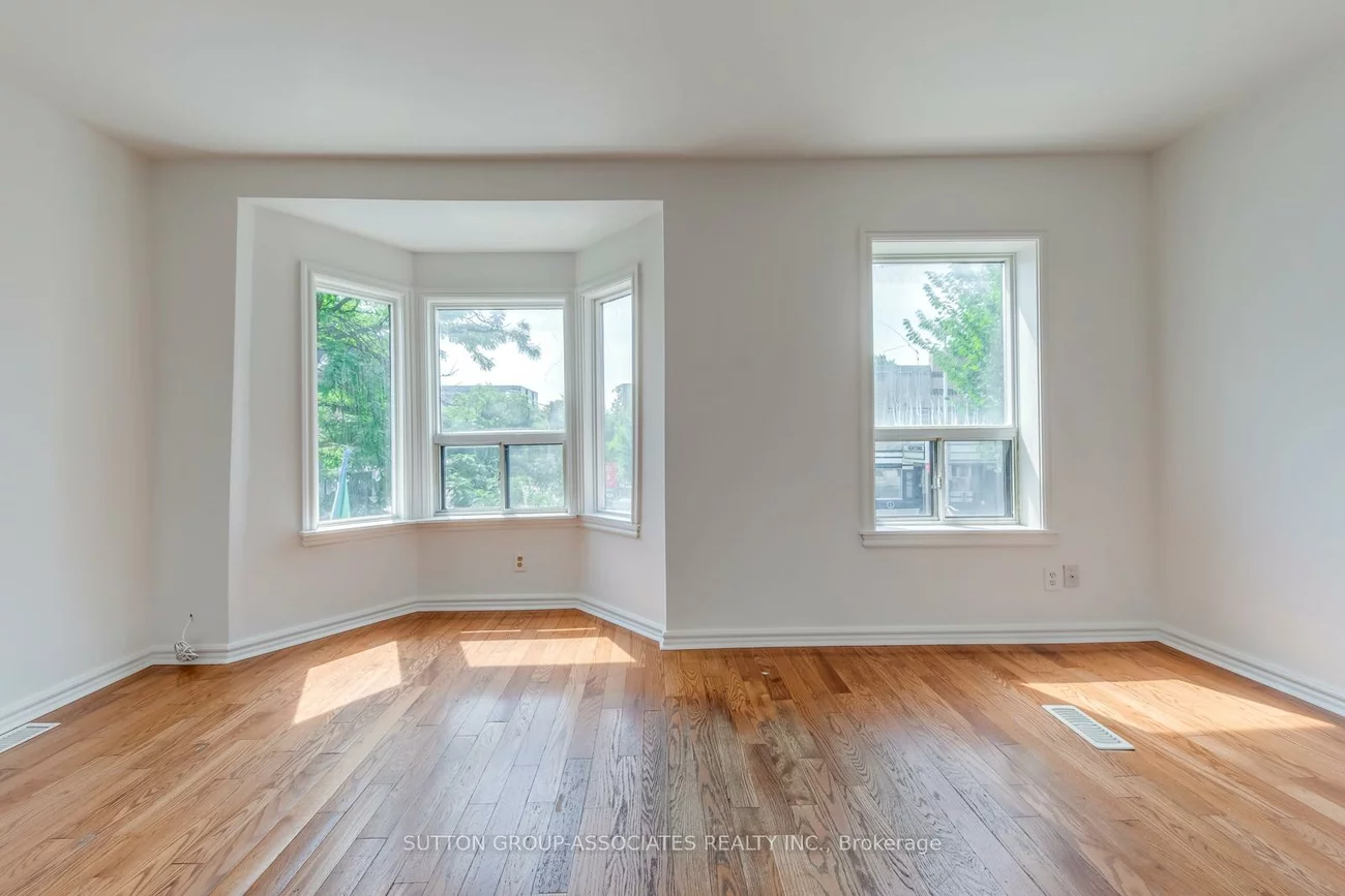 1224, Danforth, Danforth, Toronto