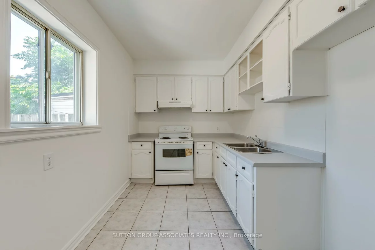 1224, Danforth, Danforth, Toronto