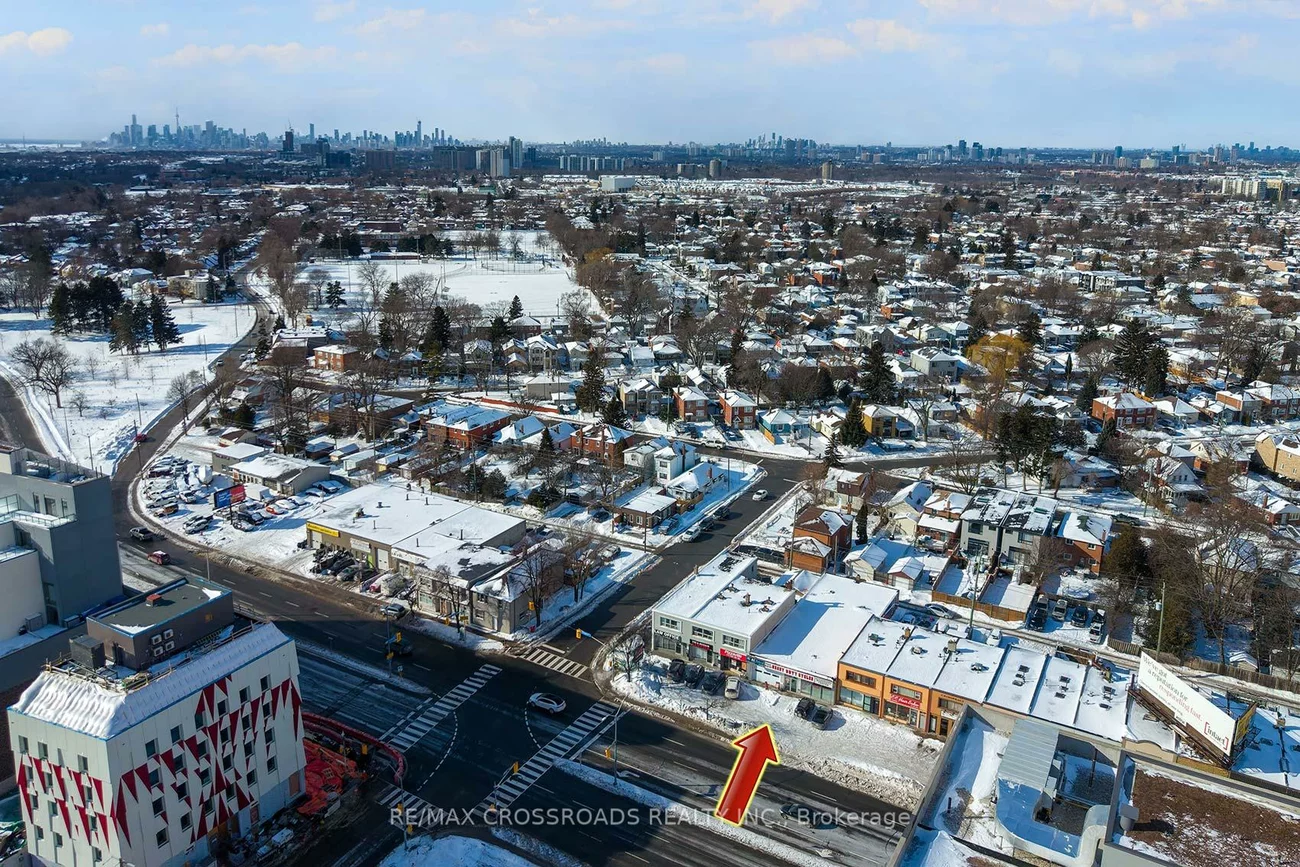 2230, Kingston, Birchcliffe-Cliffside, Toronto