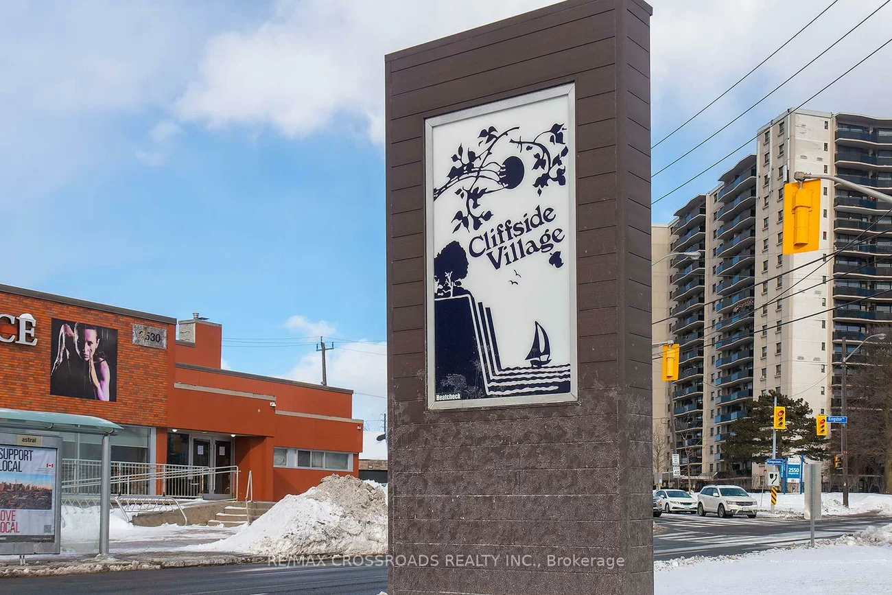 2230, Kingston, Birchcliffe-Cliffside, Toronto