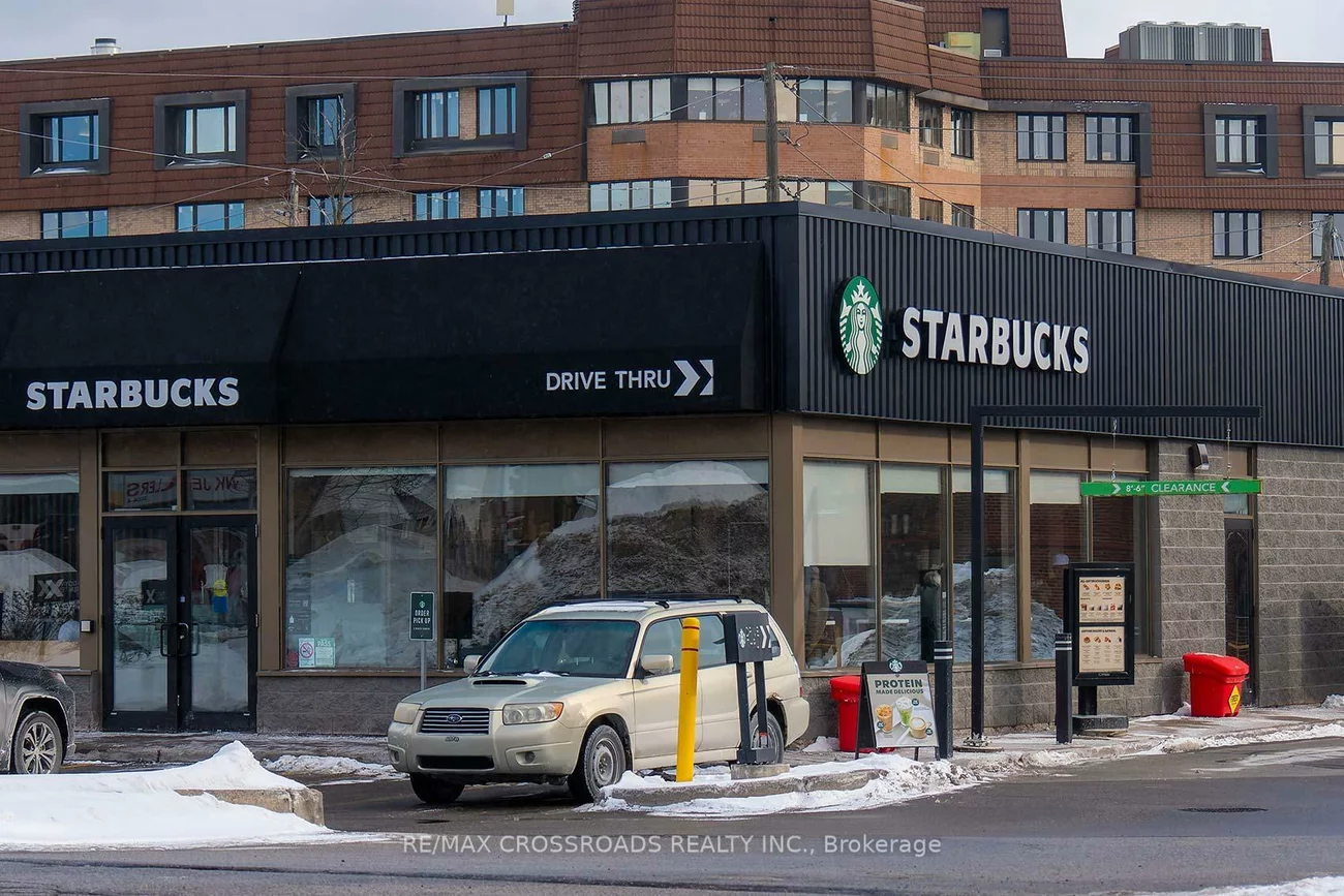 2230, Kingston, Birchcliffe-Cliffside, Toronto