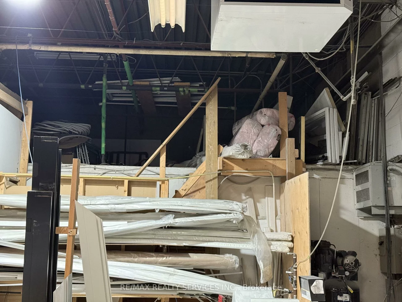 40, Melford, Malvern, Toronto