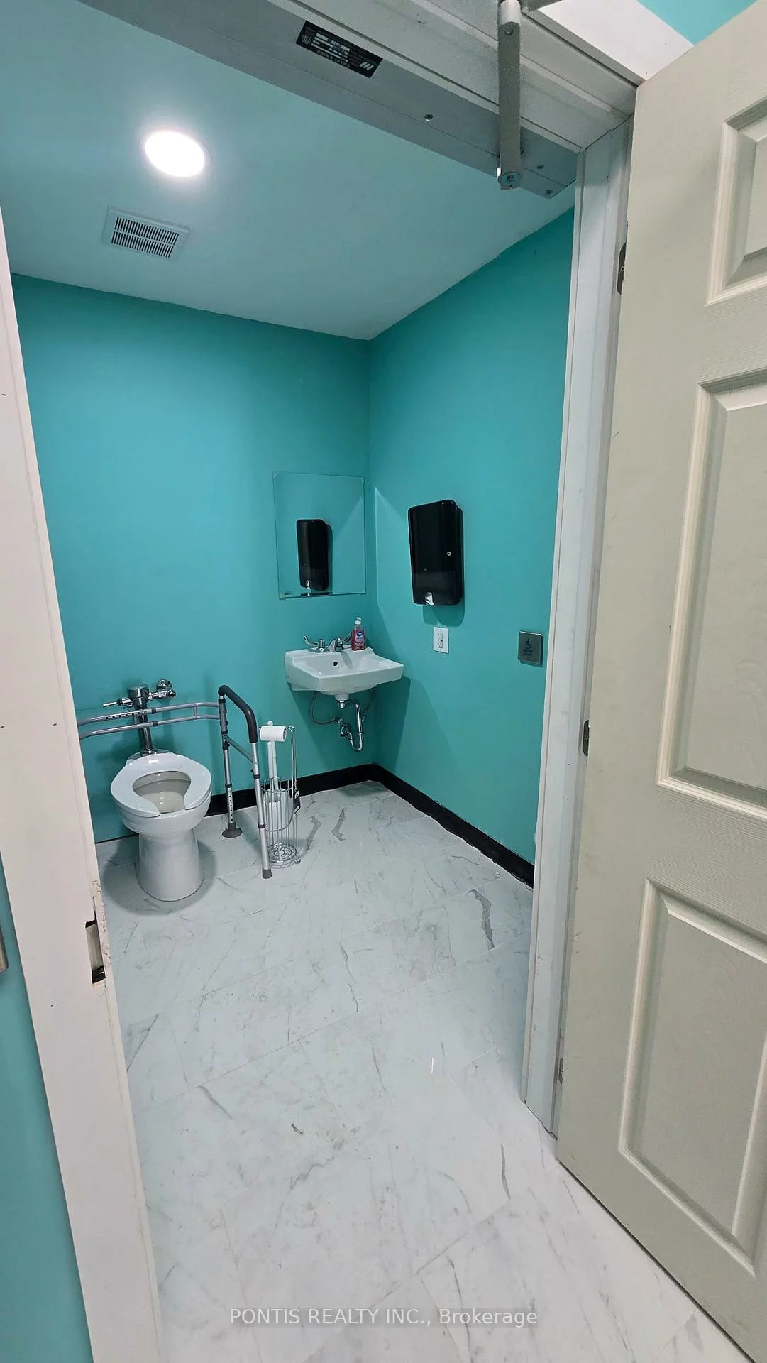 2304, Eglington, Ionview, Toronto