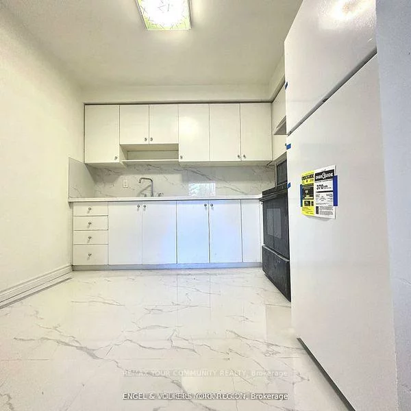 3547, St Clair, Kennedy Park, Toronto