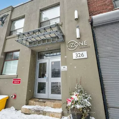 1159, Dundas, South Riverdale, Toronto