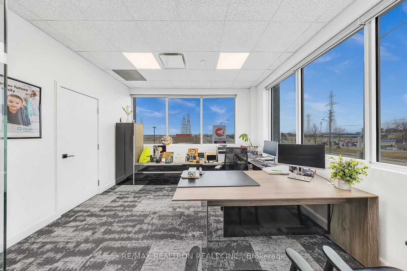 2855, Markham, Rouge E11, Toronto