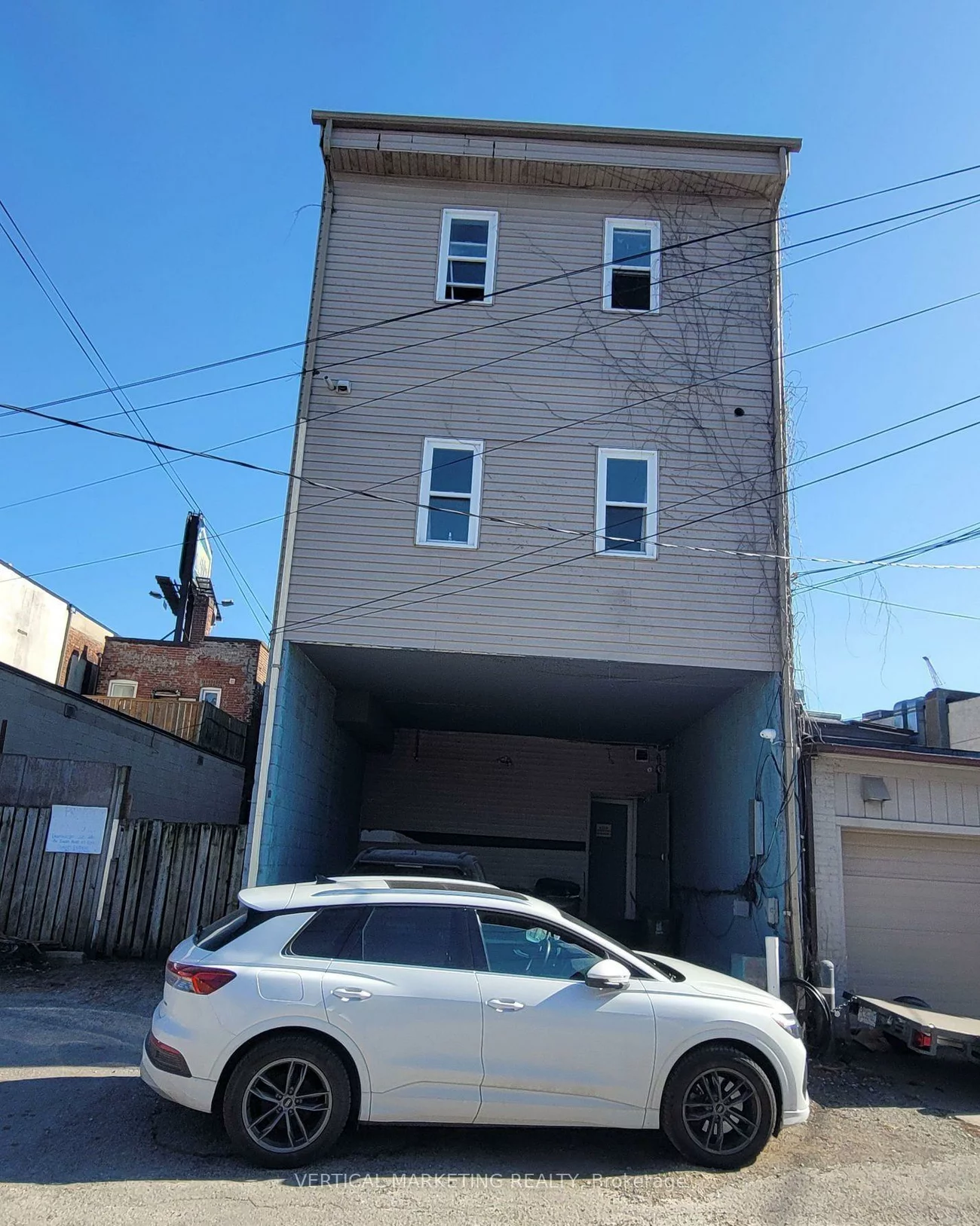 2766, Danforth, Danforth, Toronto