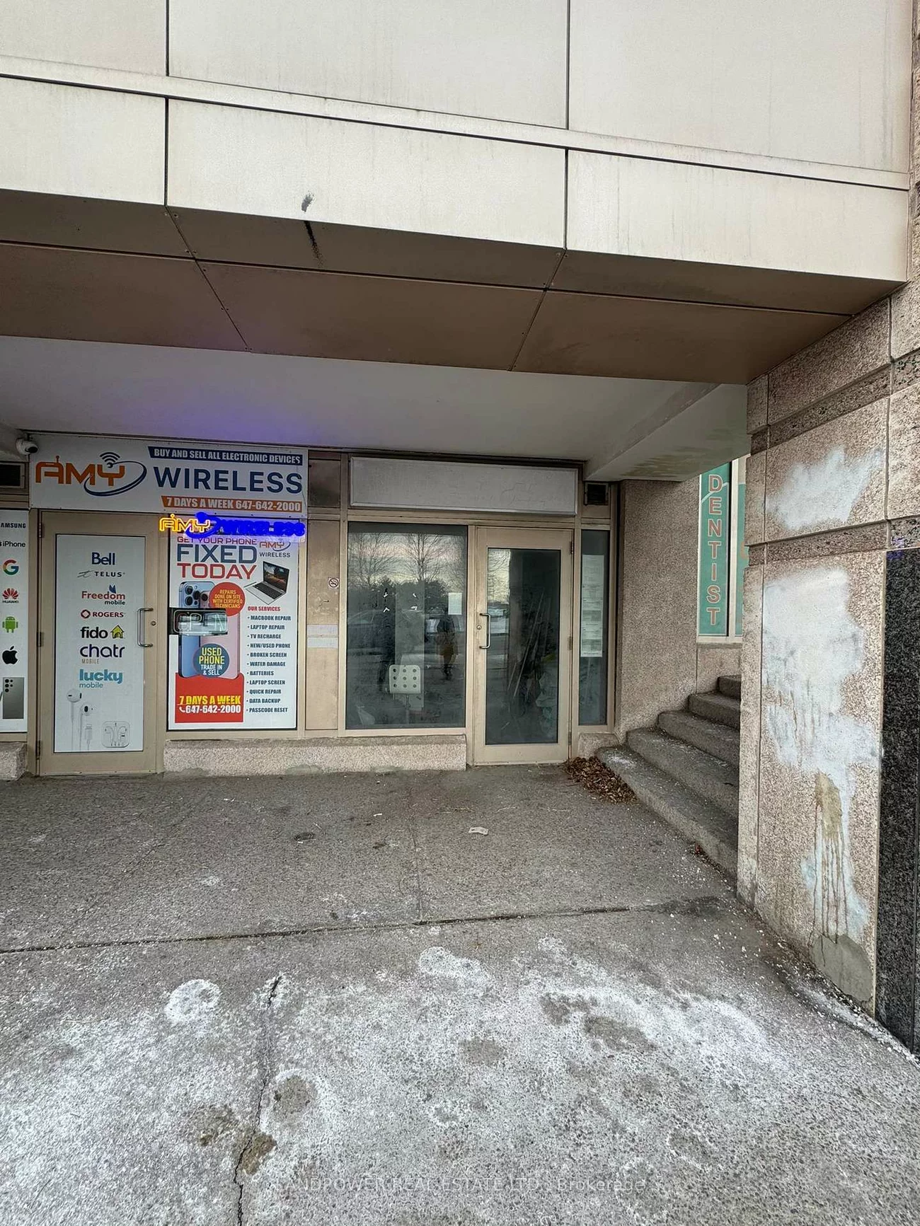 108, Corporate, Woburn, Toronto