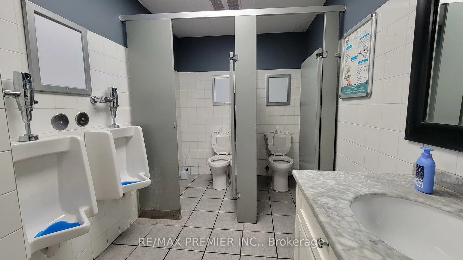 940, Danforth, Danforth, Toronto