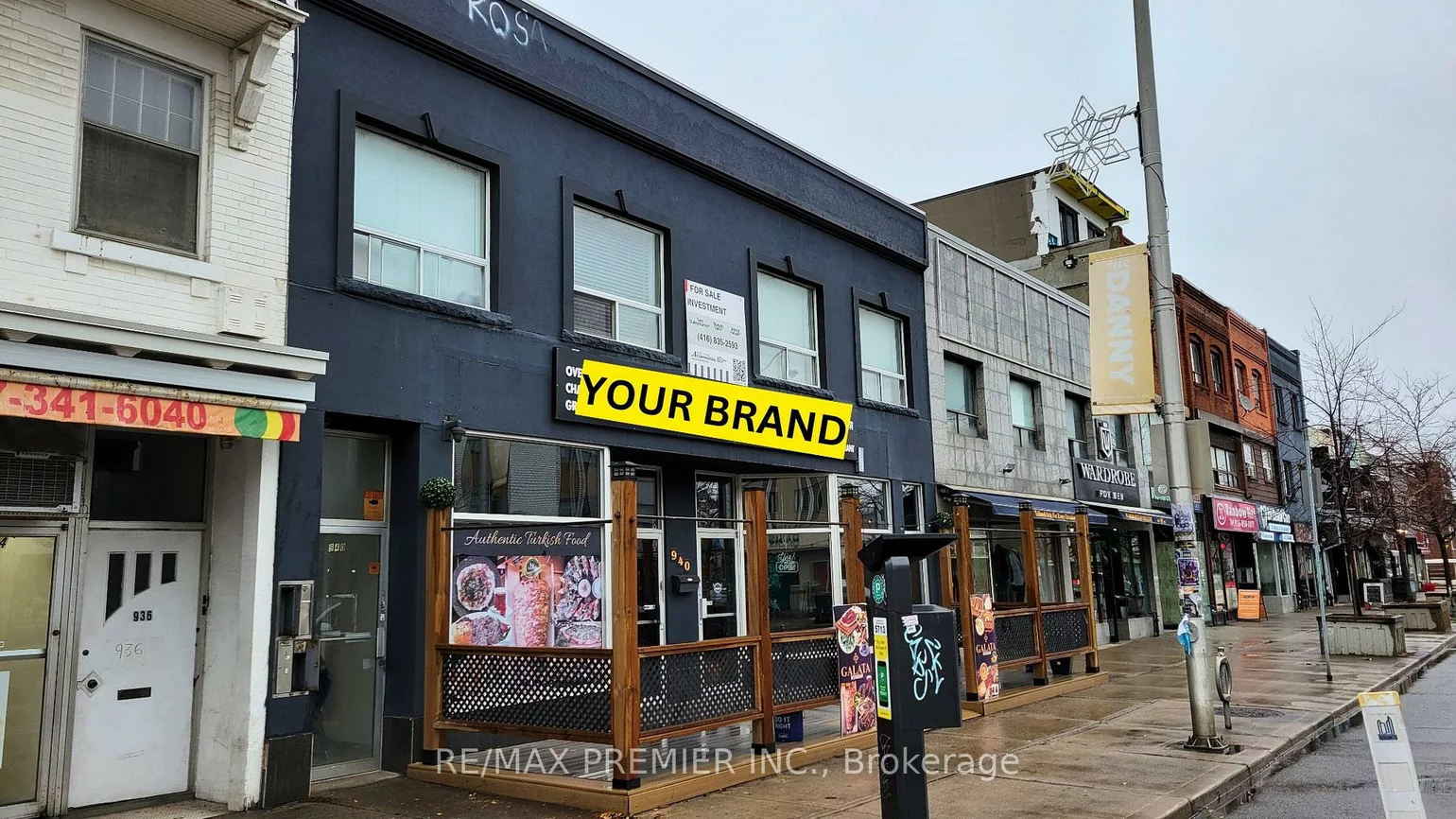 940, Danforth, Danforth, Toronto