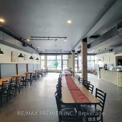 Commercial for sale, 940, Danforth, Danforth, Toronto