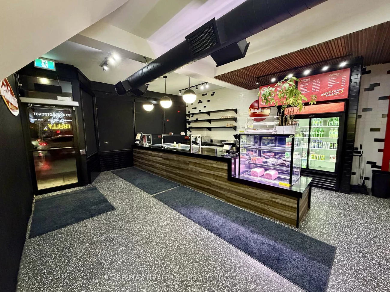 1162, Queen, South Riverdale, Toronto