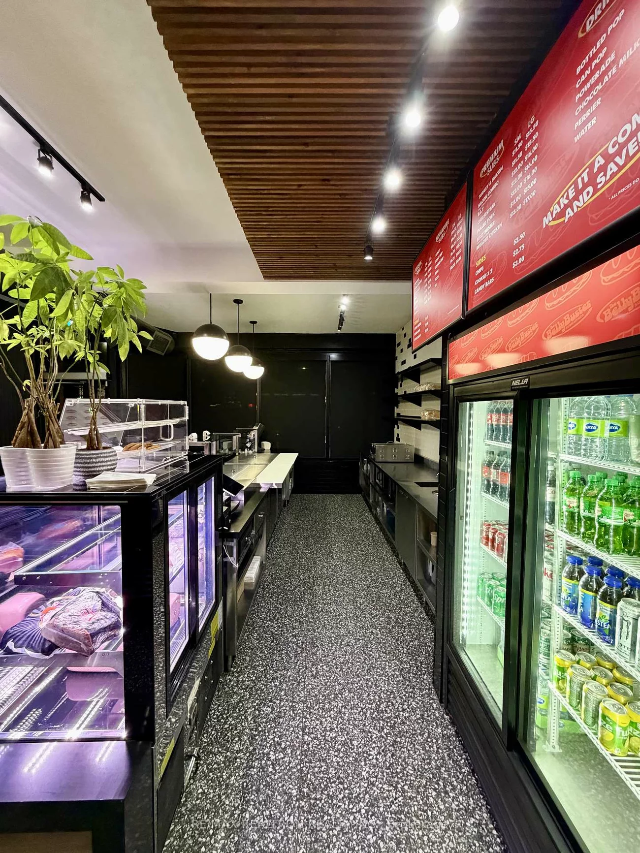 1162, Queen, South Riverdale, Toronto