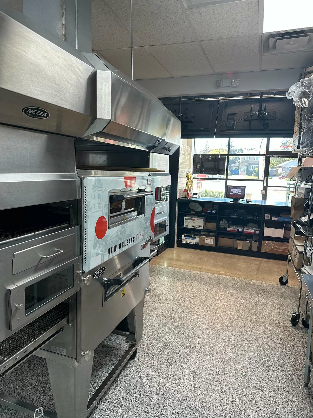 1585, Warden, Wexford-Maryvale, Toronto