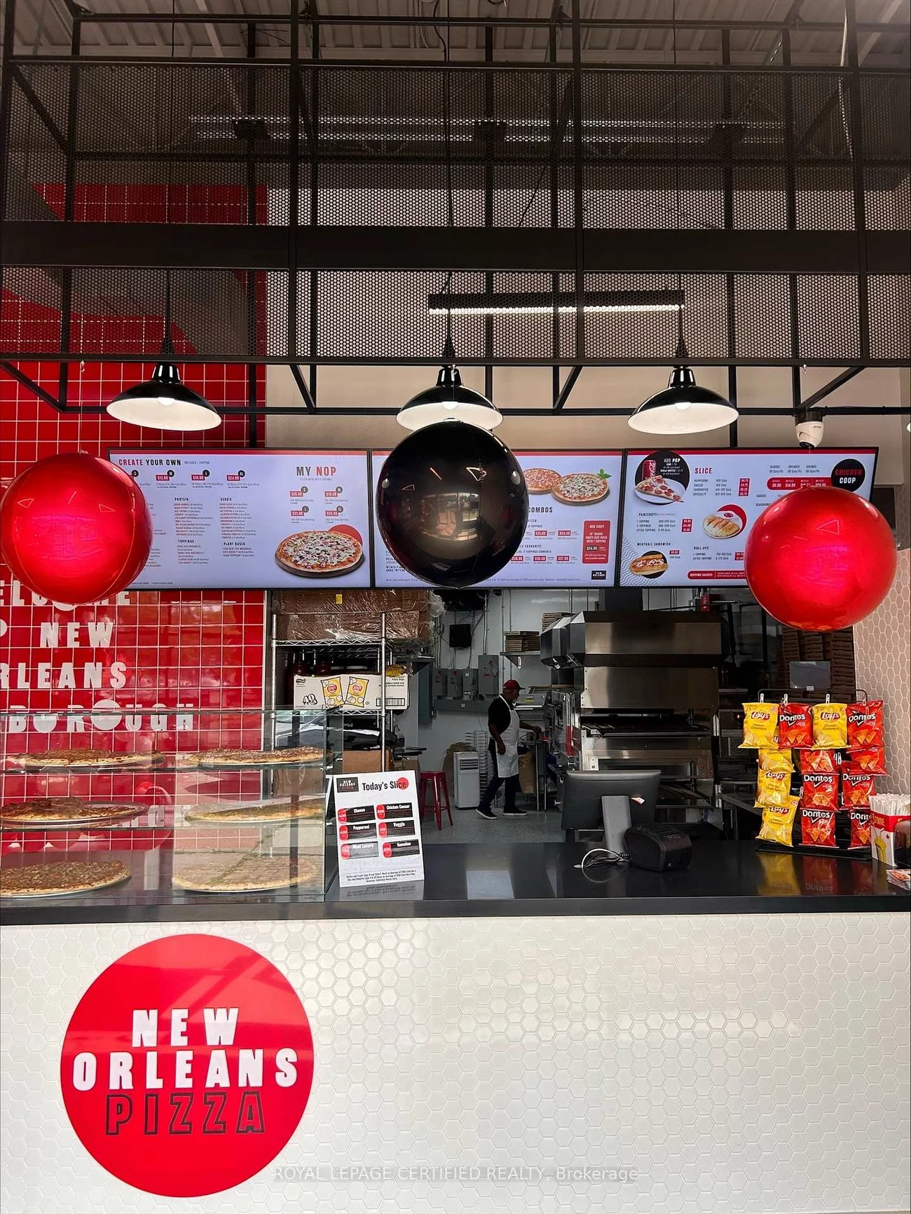 1585, Warden, Wexford-Maryvale, Toronto