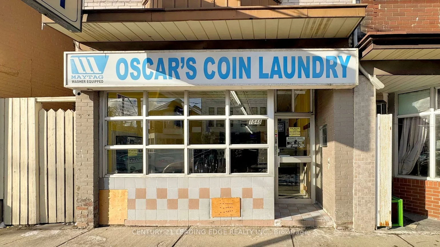 1048, GERRARD, South Riverdale, Toronto