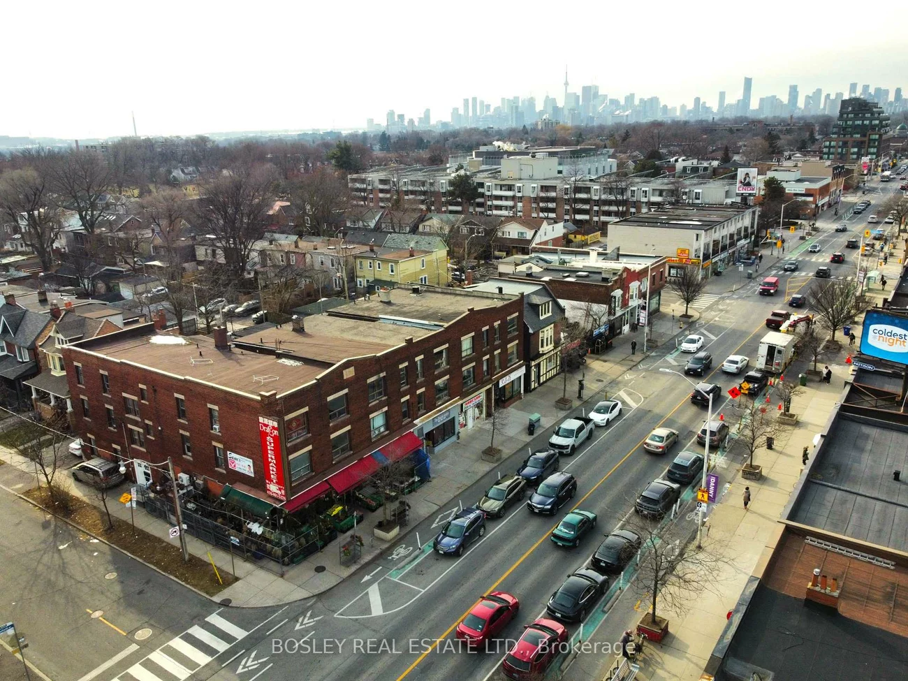 1367, Danforth, Greenwood-Coxwell, Toronto