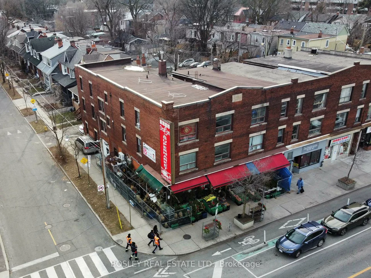 1367, Danforth, Greenwood-Coxwell, Toronto