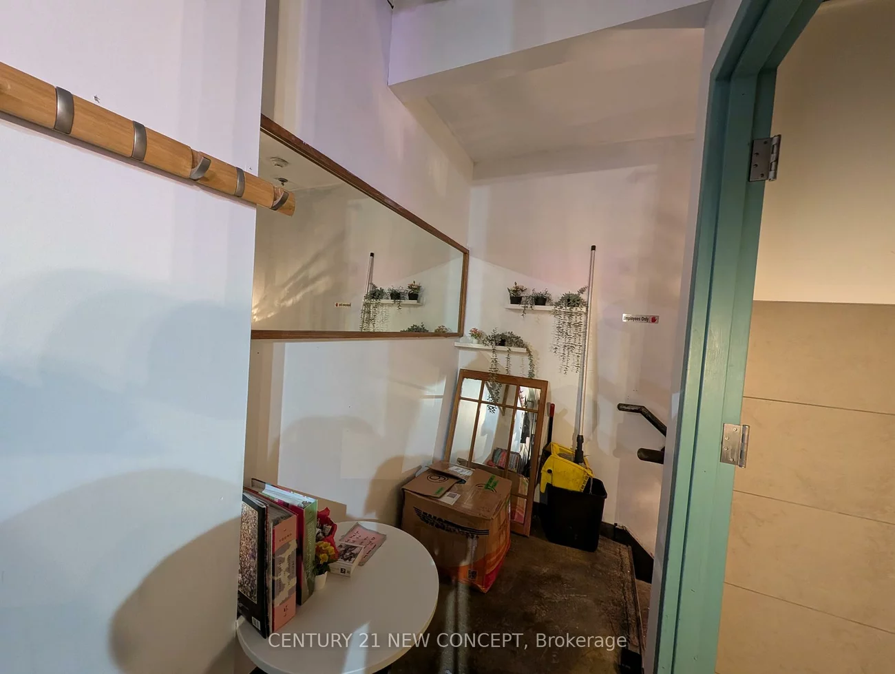 747, Queen, South Riverdale, Toronto