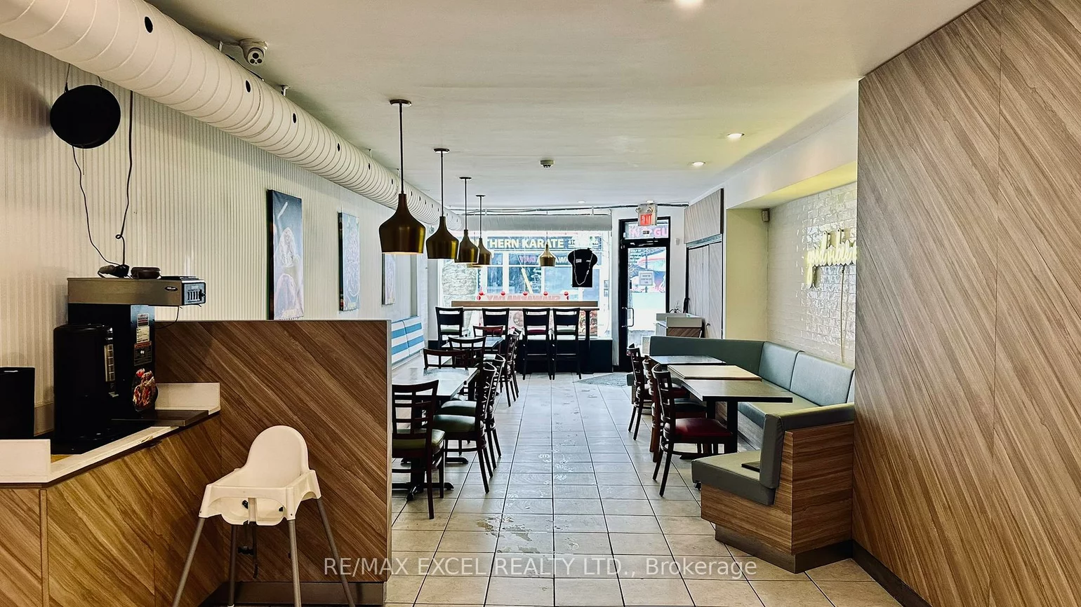 1608, QUEEN, South Riverdale, Toronto