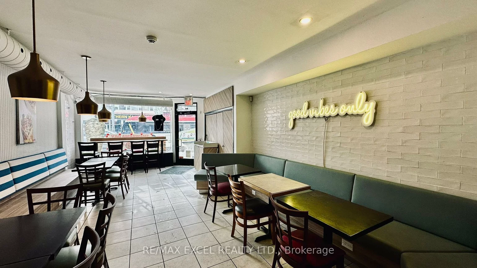 1608, QUEEN, South Riverdale, Toronto