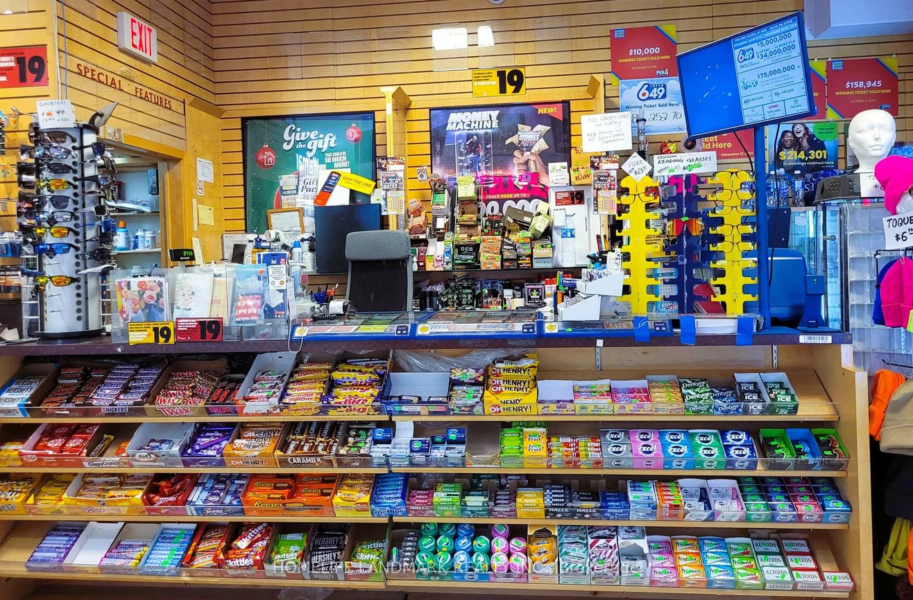 1000, Gerrard, South Riverdale, Toronto