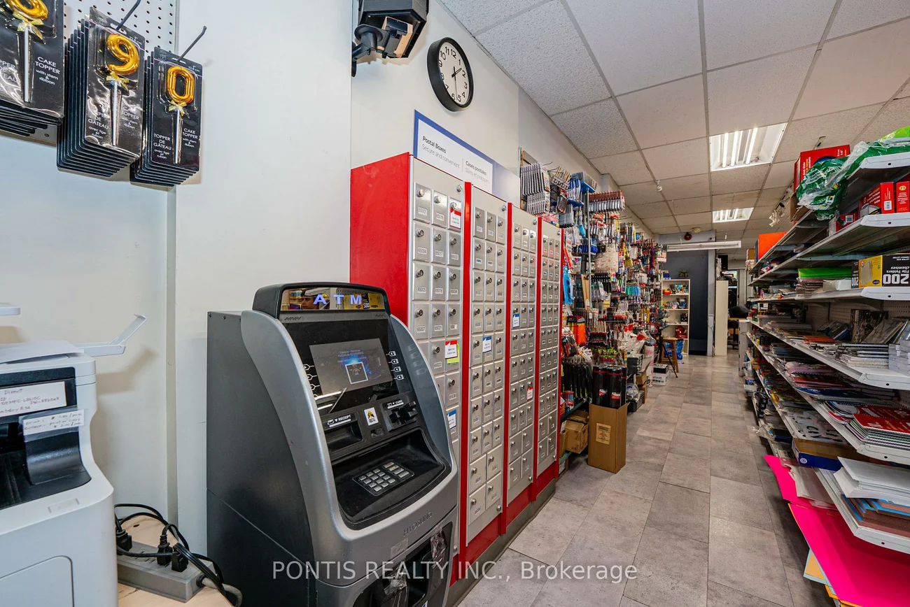 358, Danforth, Playter Estates-Danforth, Toronto