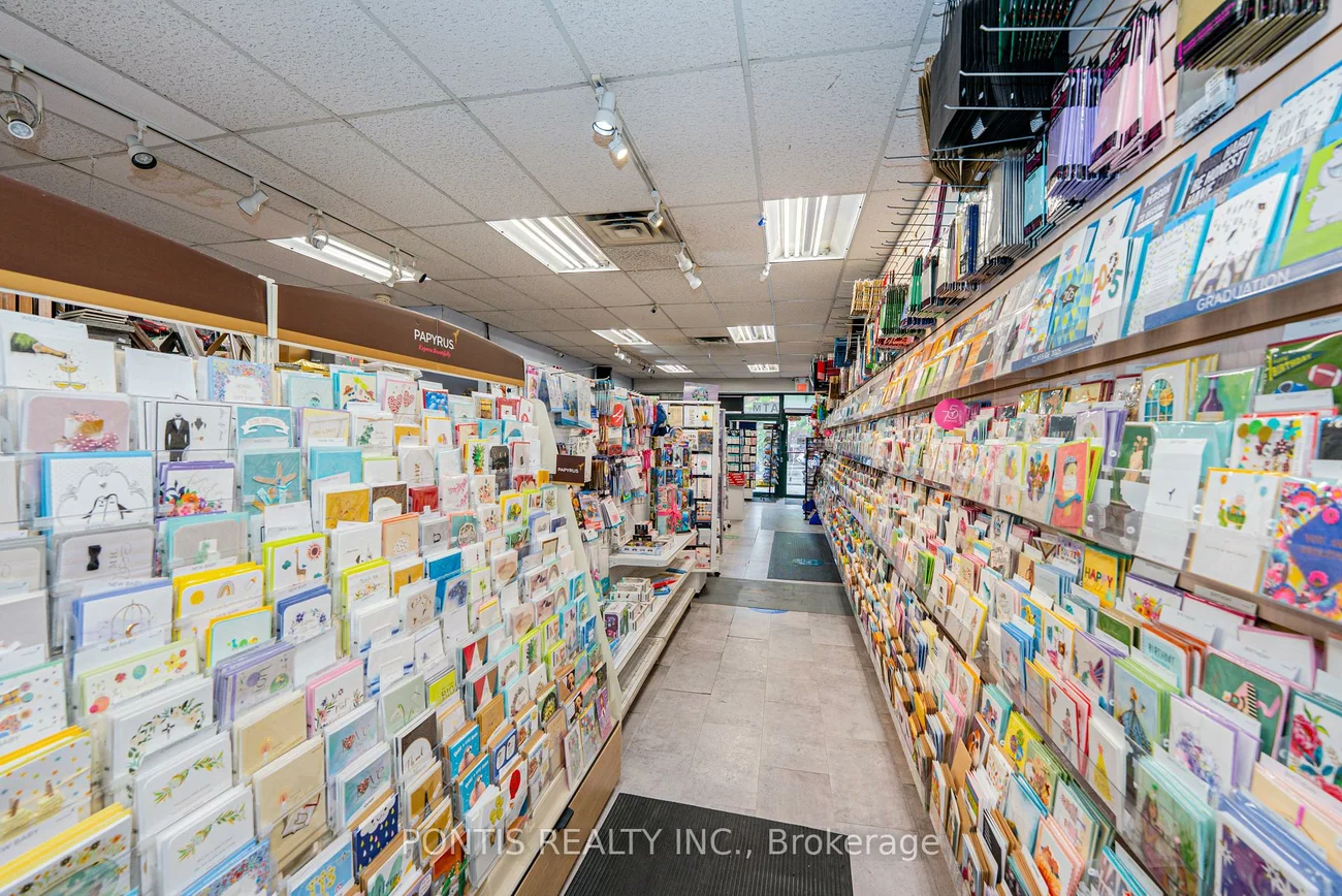 358, Danforth, Playter Estates-Danforth, Toronto