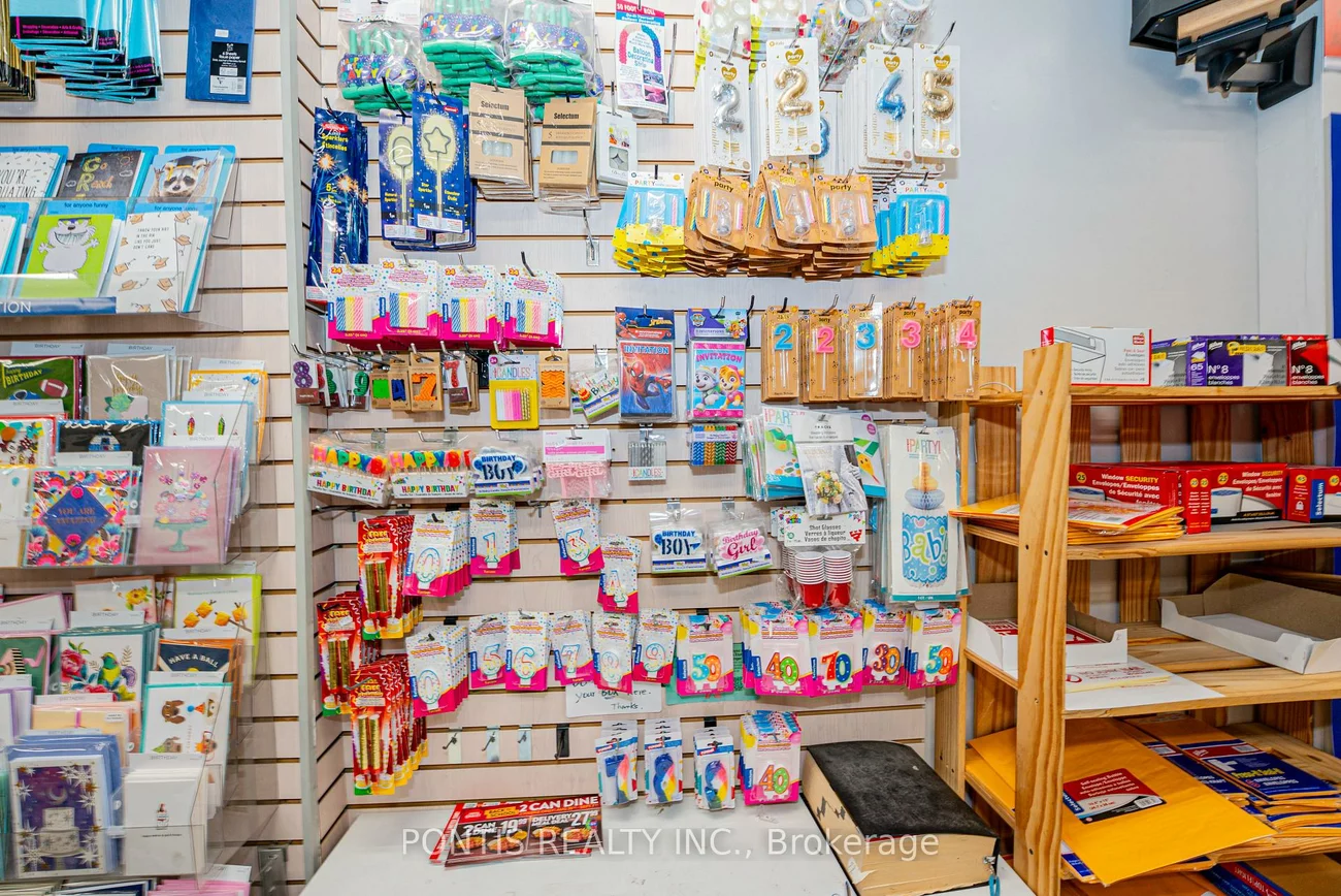 358, Danforth, Playter Estates-Danforth, Toronto