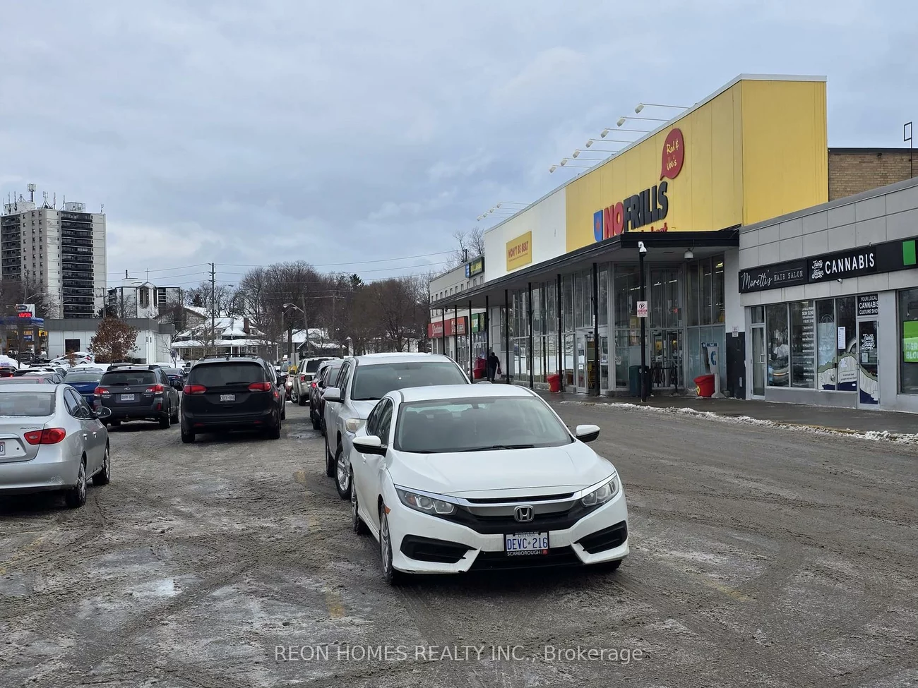 2459, Kingston, Birchcliffe-Cliffside, Toronto