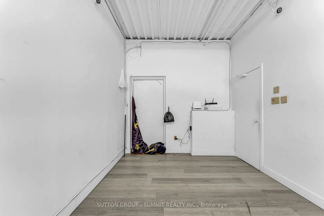 294, Markham, Scarborough Village, Toronto