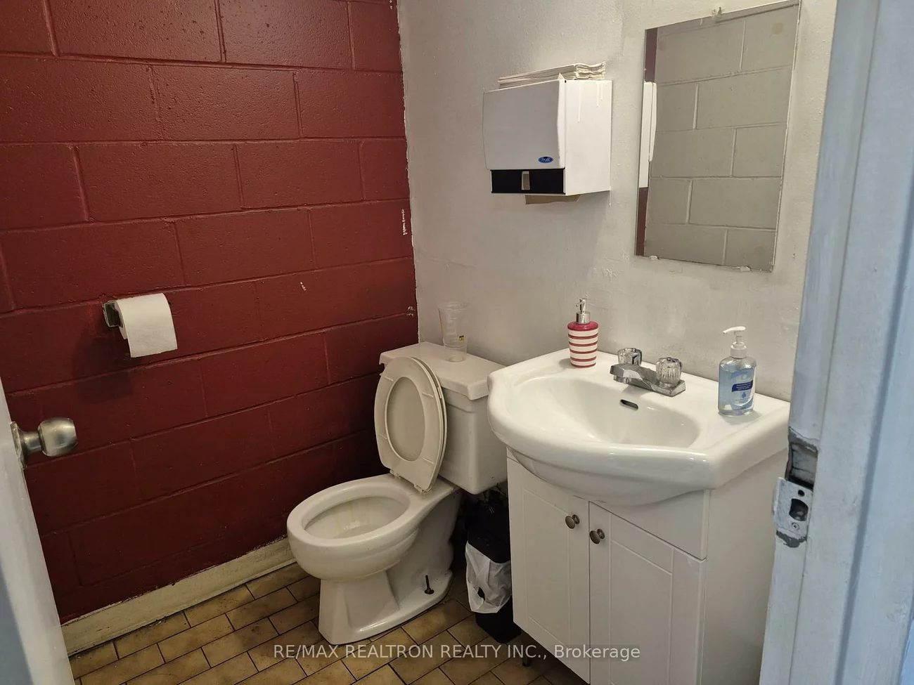 170, Nantucket, Dorset Park, Toronto