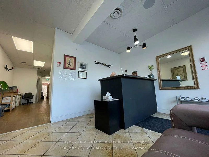 1716, QUEEN ST, The Beaches, Toronto