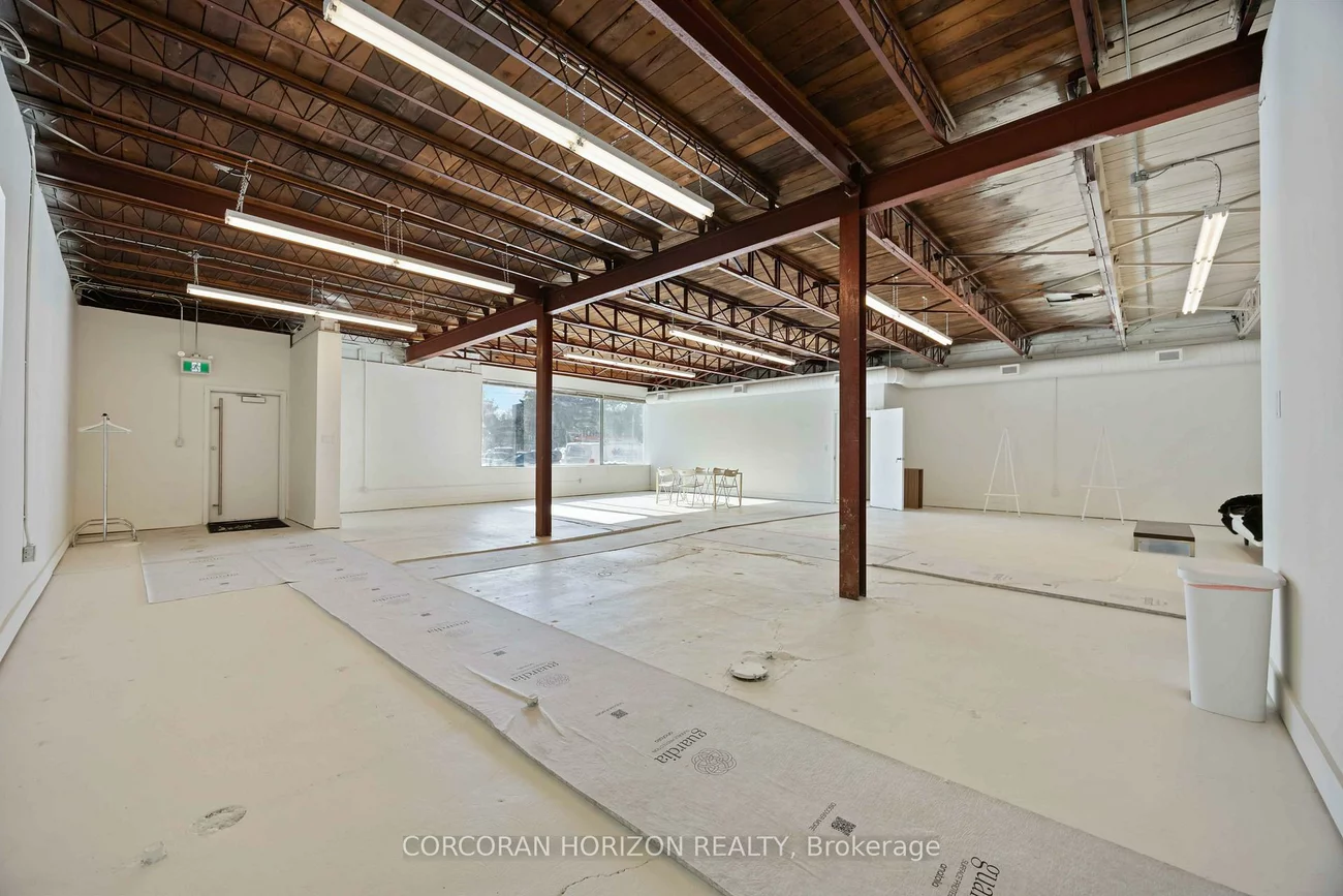 914, Eastern, Greenwood-Coxwell, Toronto