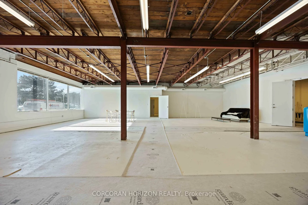 914, Eastern, Greenwood-Coxwell, Toronto