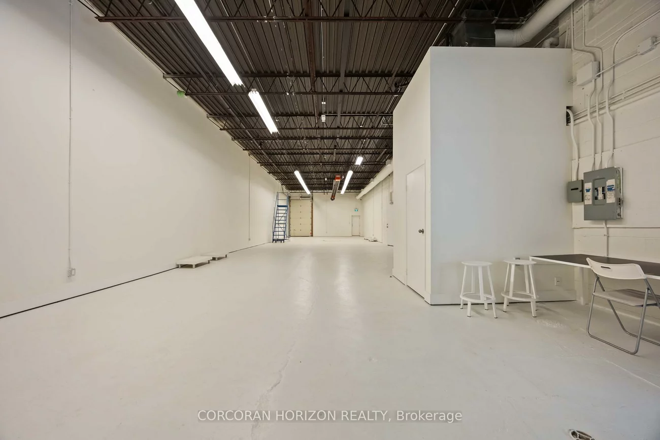 914, Eastern, Greenwood-Coxwell, Toronto