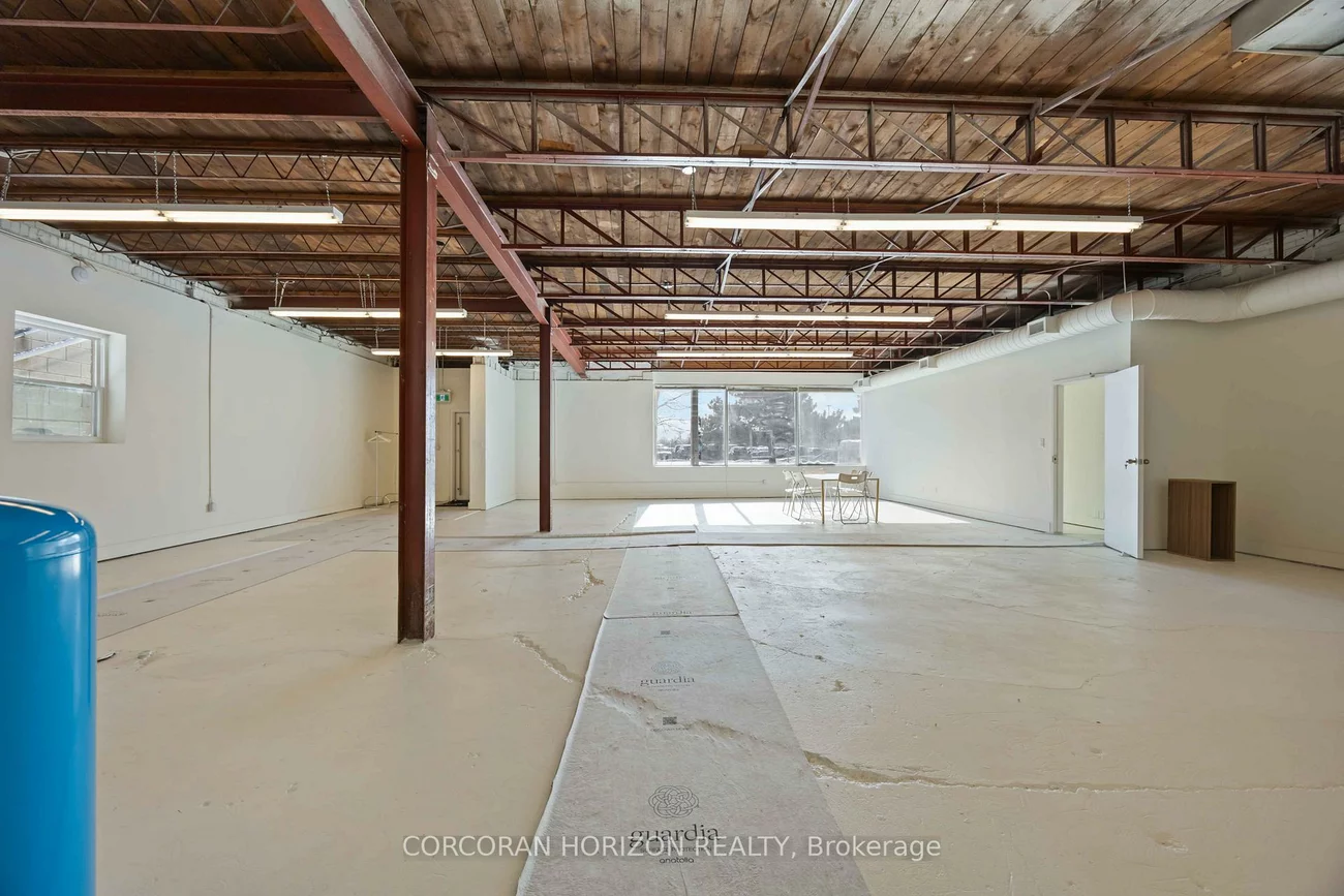 914, Eastern, Greenwood-Coxwell, Toronto