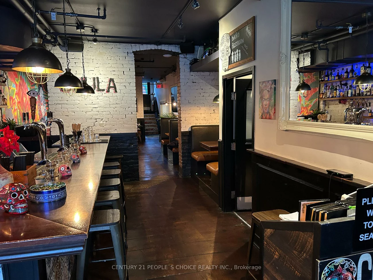 1058, Gerrard, South Riverdale, Toronto