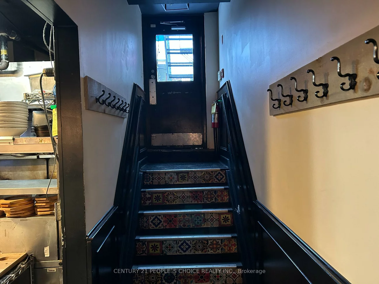 1058, Gerrard, South Riverdale, Toronto