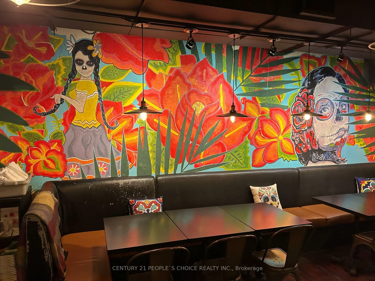 1058, Gerrard, South Riverdale, Toronto